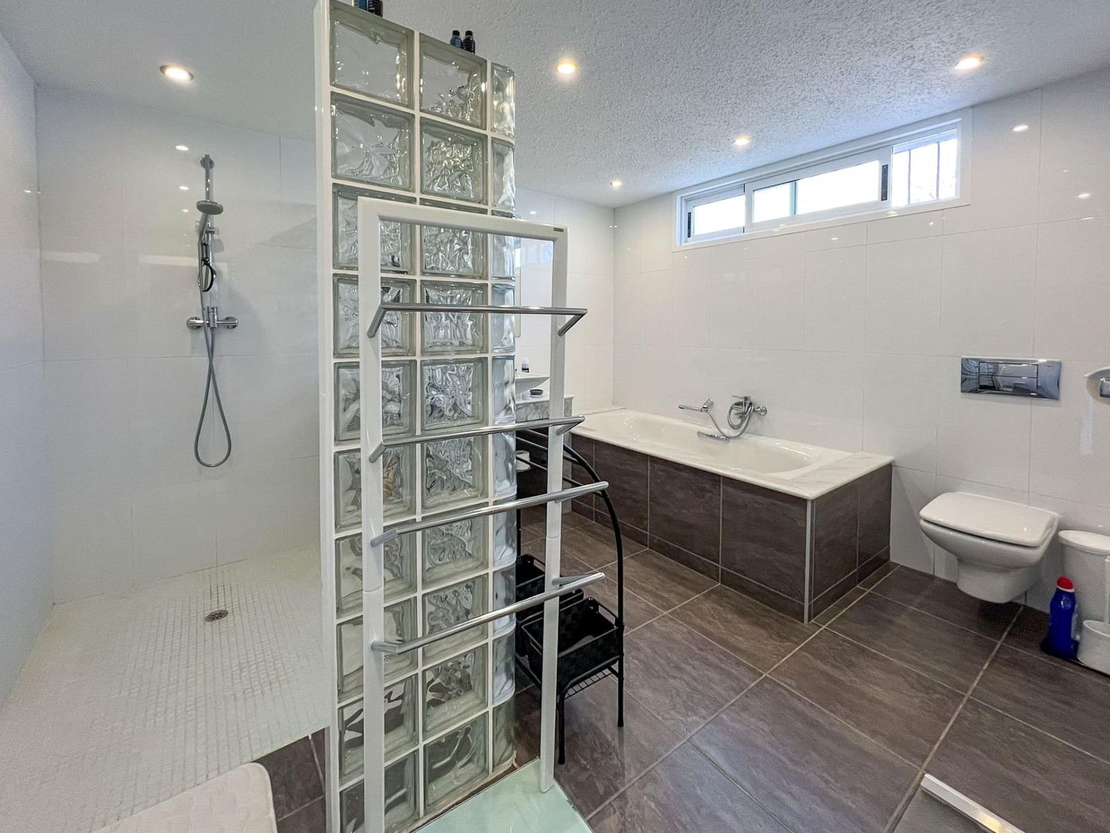 4 soverom Villa til salgs i Polop med svømmebasseng garasje - € 695 000 (Ref: 8672164)