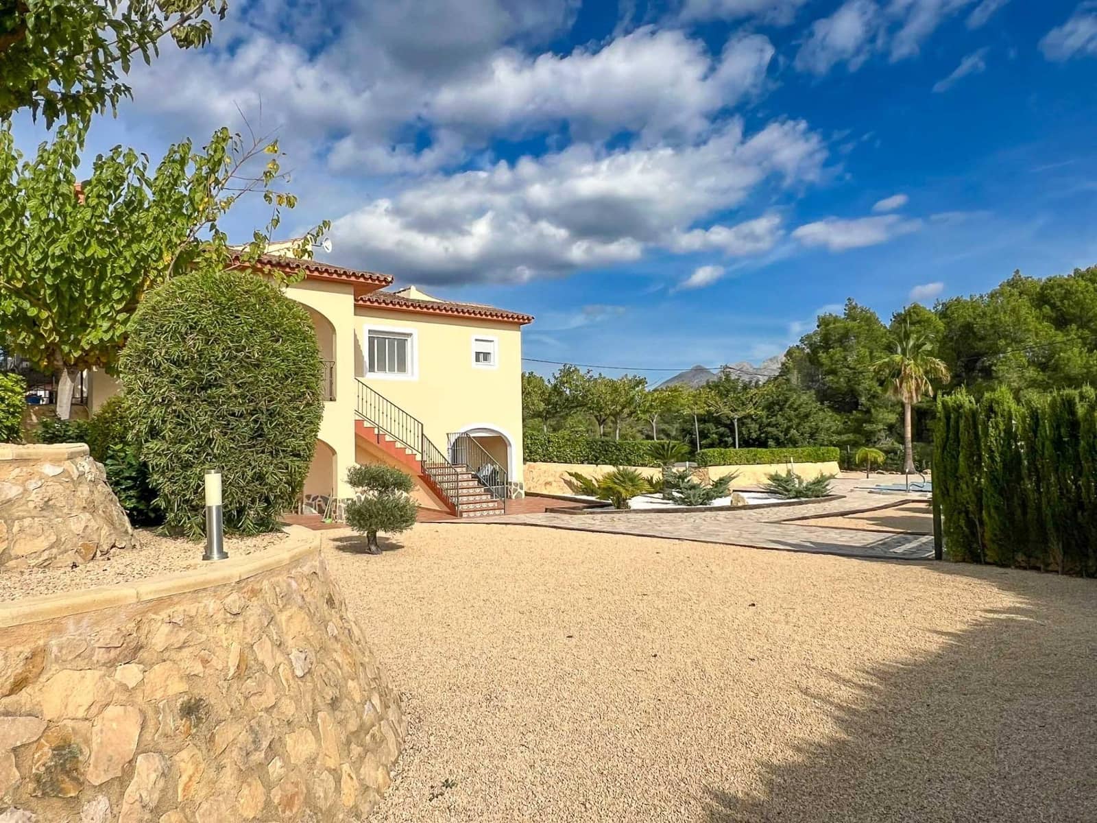 4 soverom Villa til salgs i Polop med svømmebasseng garasje - € 695 000 (Ref: 8672164)