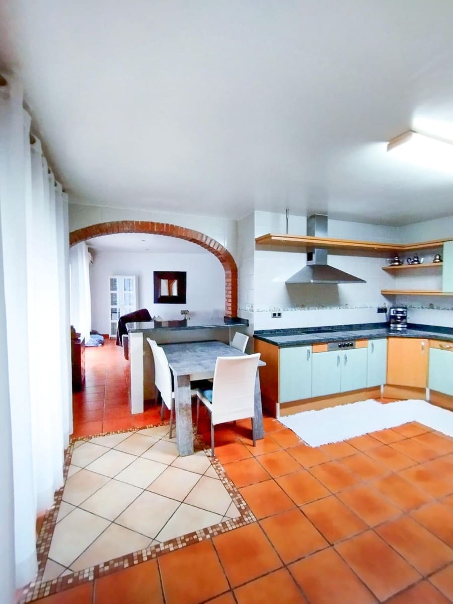 4 sypialnia Dom na sprzedaż w Alfaz del Pi / L'Alfas del Pi z garażem - 499 000 € (Ref: 8773533)