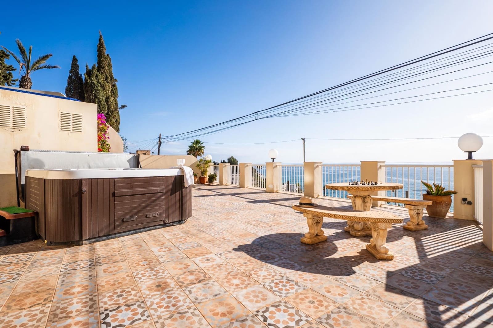 6 soveværelse Villa til salg i La Villajoyosa / Vila Joiosa med swimmingpool garage - € 1.650.000 (Ref: 8806422)