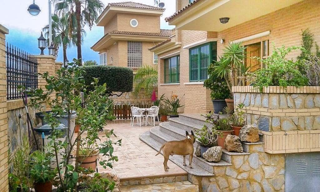 8 soverom Villa til salgs i Benidorm med svømmebasseng - € 945 000 (Ref: 8834622)