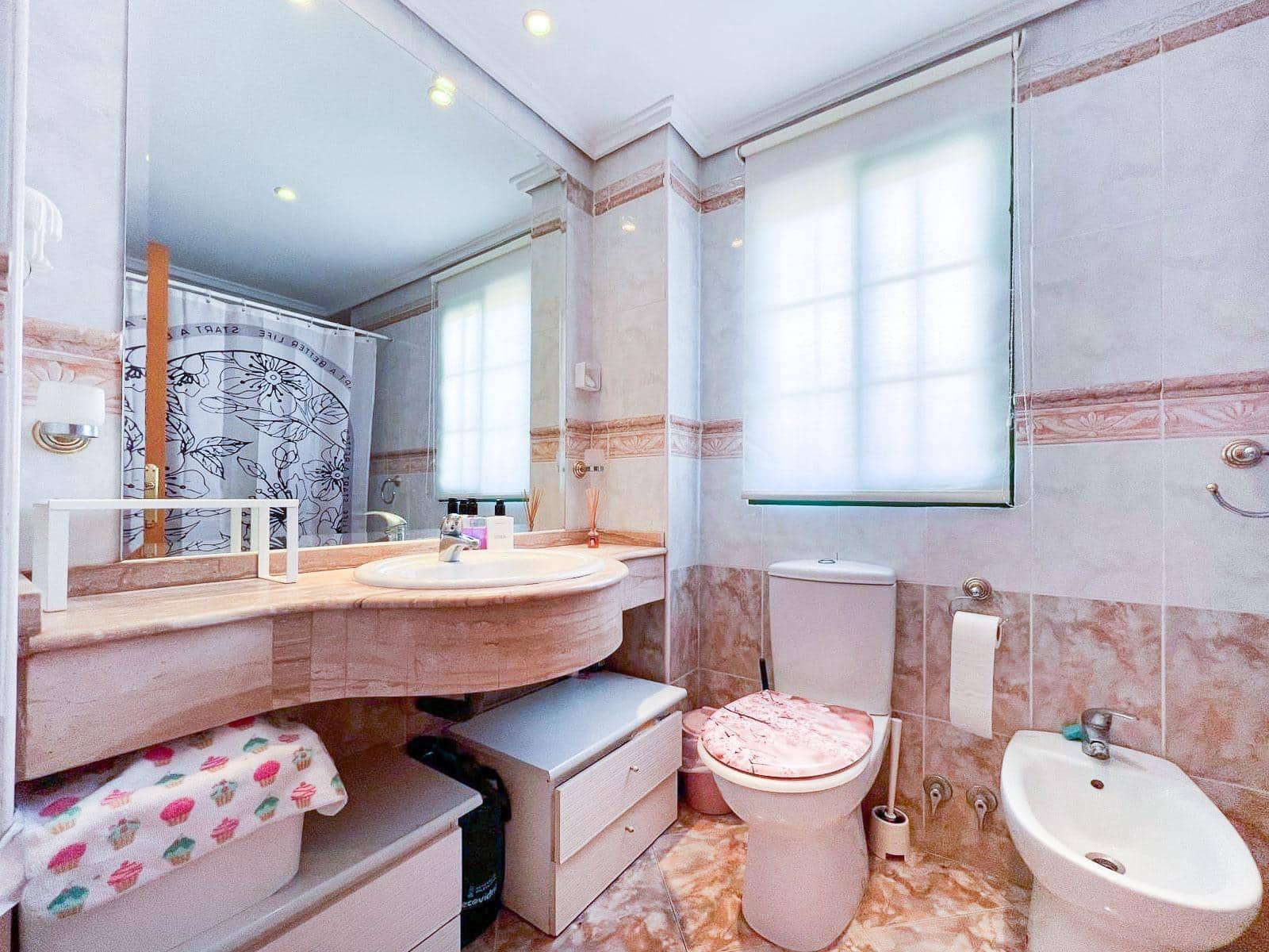 8 soverom Villa til salgs i Benidorm med svømmebasseng - € 945 000 (Ref: 8834622)