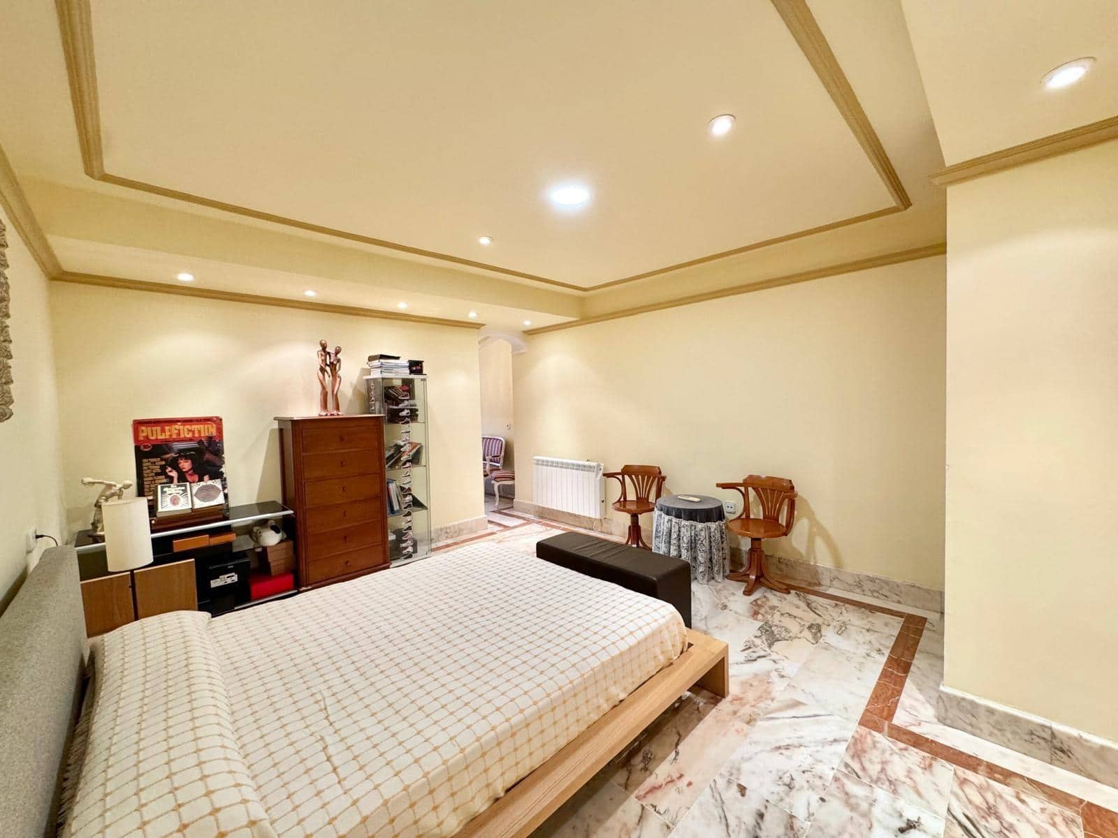 4 slaapkamer Villa te koop in Alfaz del Pi / L'Alfas del Pi met zwembad garage - € 1.200.000 (Ref: 8836549)