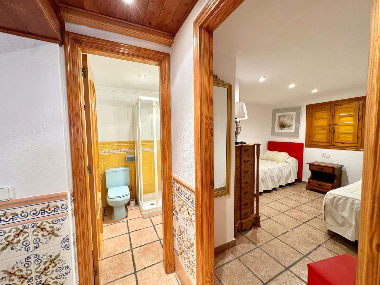 4 slaapkamer Villa te koop in Alfaz del Pi / L'Alfas del Pi met zwembad garage - € 1.200.000 (Ref: 8836549)