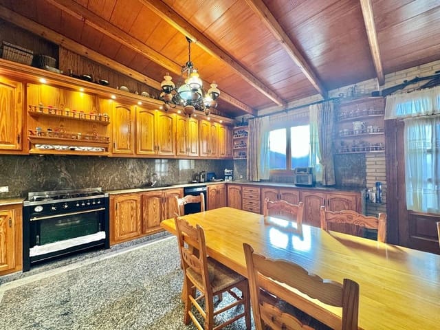 4 slaapkamer Villa te koop in Alfaz del Pi / L'Alfàs del Pi met zwembad garage - € 1.200.000 (Ref: 8836549)