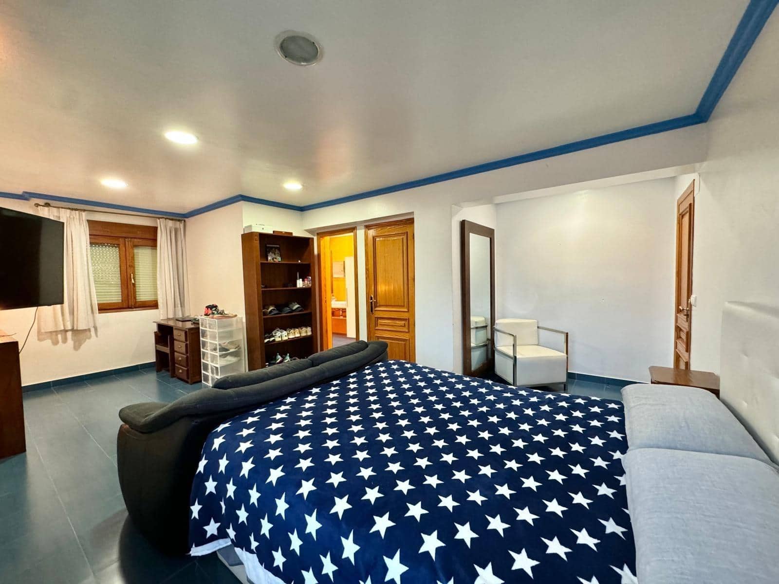 4 slaapkamer Villa te koop in Alfaz del Pi / L'Alfas del Pi met zwembad garage - € 1.200.000 (Ref: 8836549)