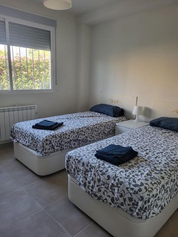 4 makuuhuone Huvila vuokrattavana paikassa Albir, Alfaz del Pi / L'Alfàs del Pi mukana uima-altaan 
autotalli - 2 000 € (Ref: 8865332)