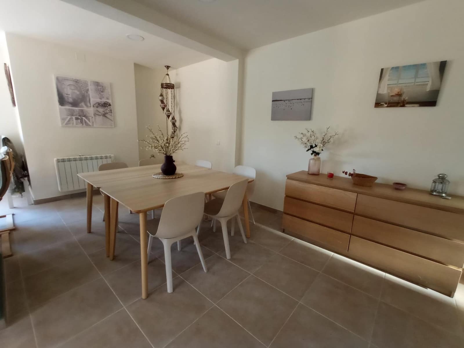 4 makuuhuone Huvila vuokrattavana paikassa Albir mukana uima-altaan 
autotalli - 2 000 € (Ref: 8865332)