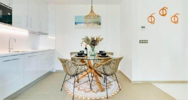 2 soverom Leilighet til salgs i Benidorm med svømmebasseng - € 485 000 (Ref: 8879994)