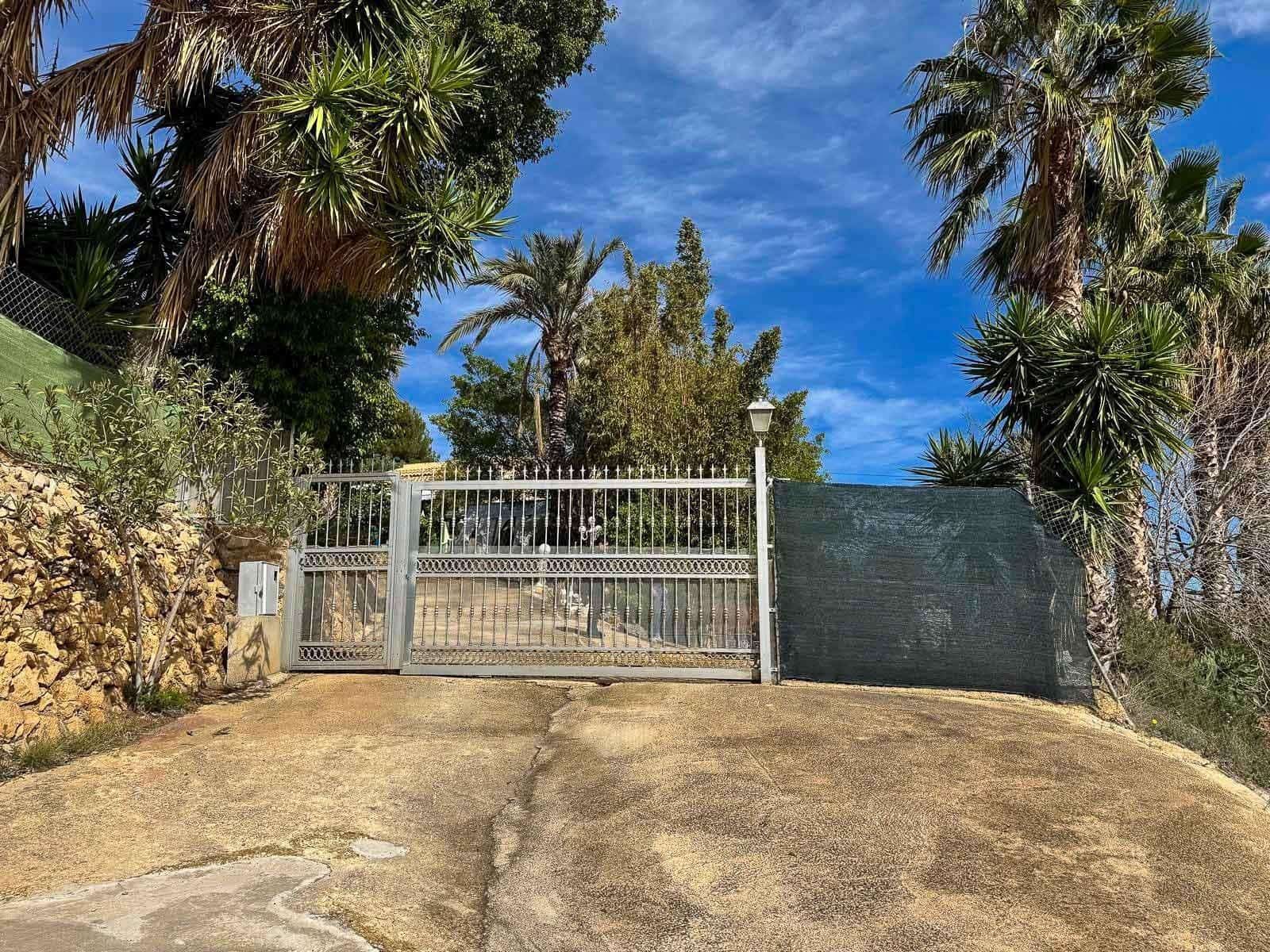 5 slaapkamer Finca/Landhuis te koop in La Nucia - € 650.000 (Ref: 8896964)