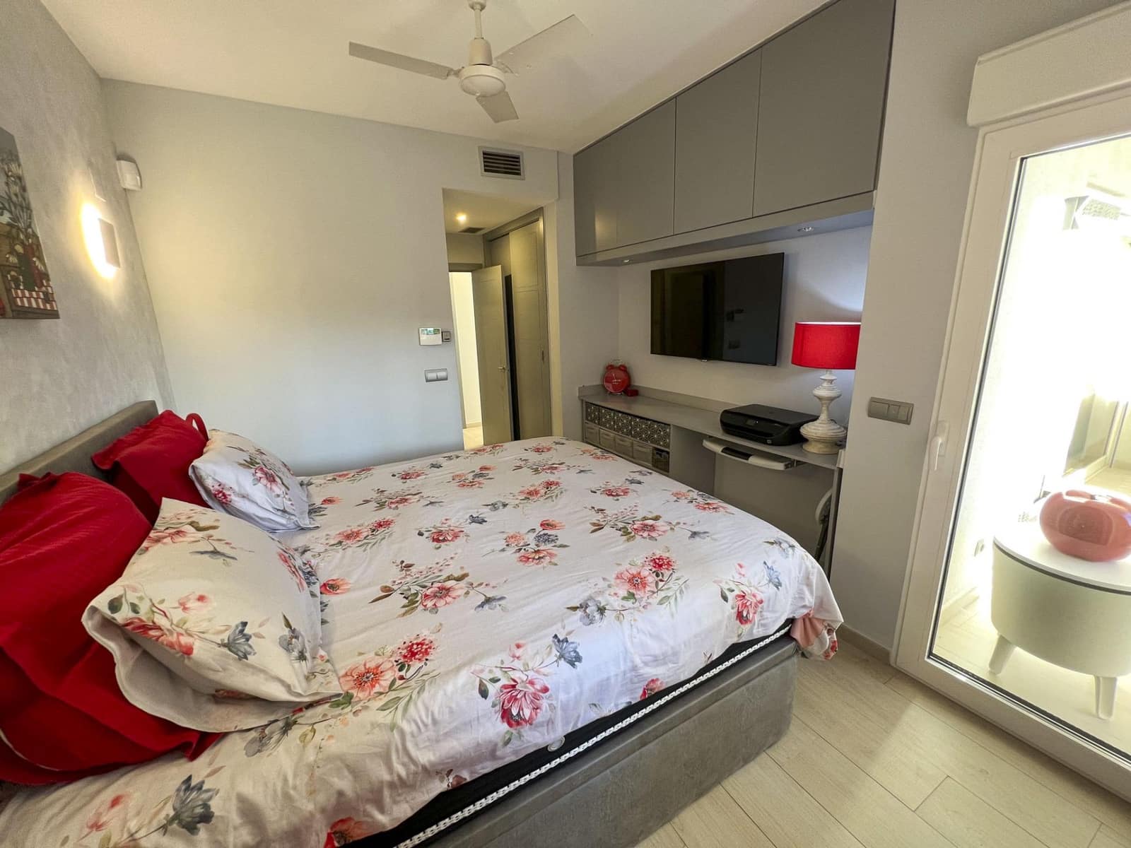 2 bedroom Apartment for rent in Albir with pool garage - € 1,550 (Ref: 8913051)