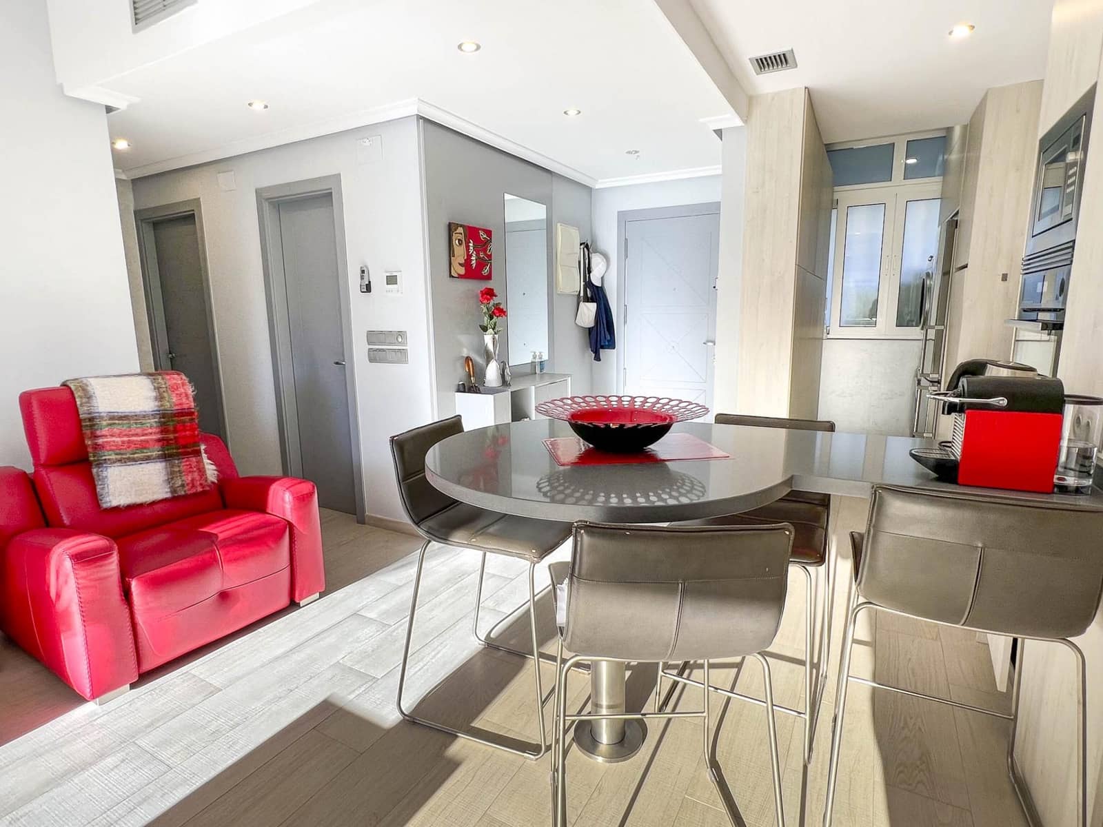 2 bedroom Apartment for rent in Albir with pool garage - € 1,550 (Ref: 8913051)