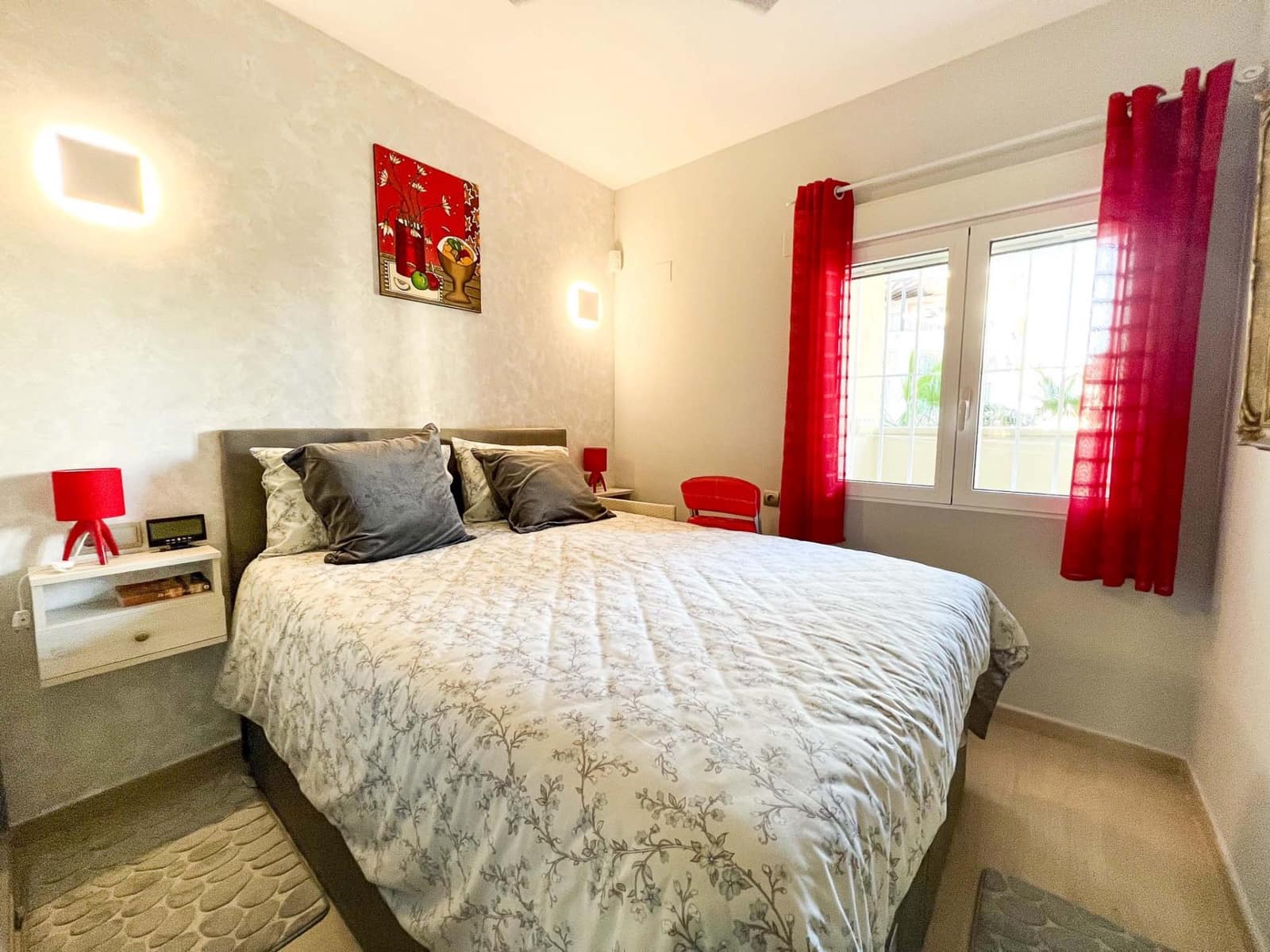 2 bedroom Apartment for rent in Albir with pool garage - € 1,550 (Ref: 8913051)