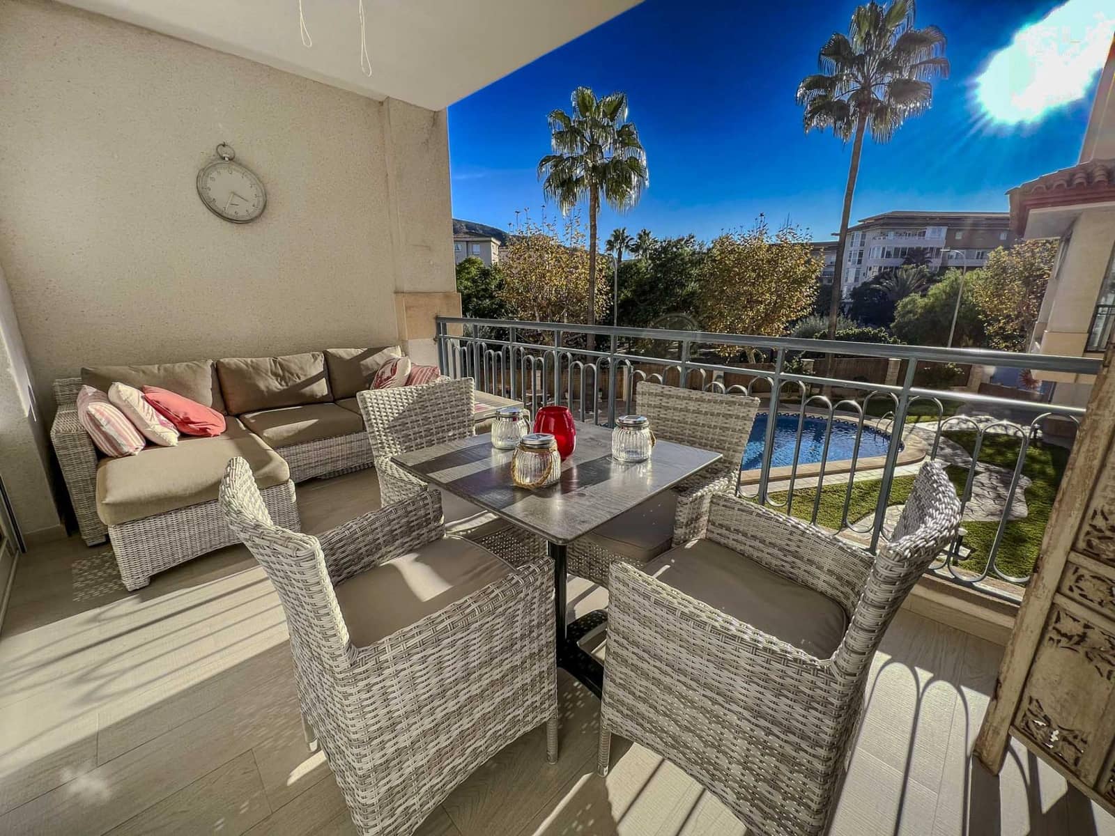 2 bedroom Apartment for rent in Albir with pool garage - € 1,550 (Ref: 8913051)