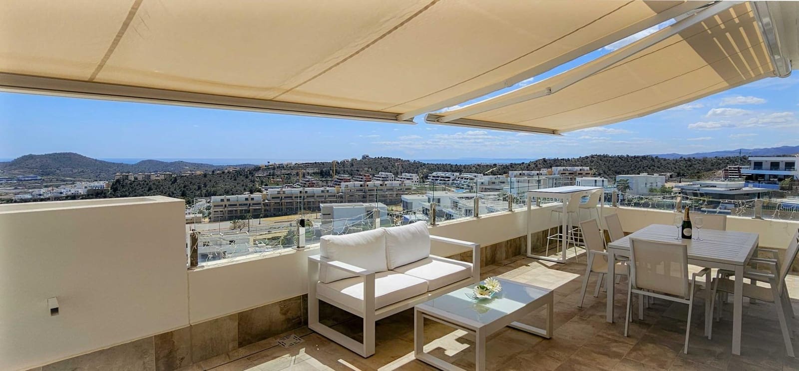 2 bedroom Apartment for sale in Finestrat with pool - € 375,000 (Ref: 8943968)