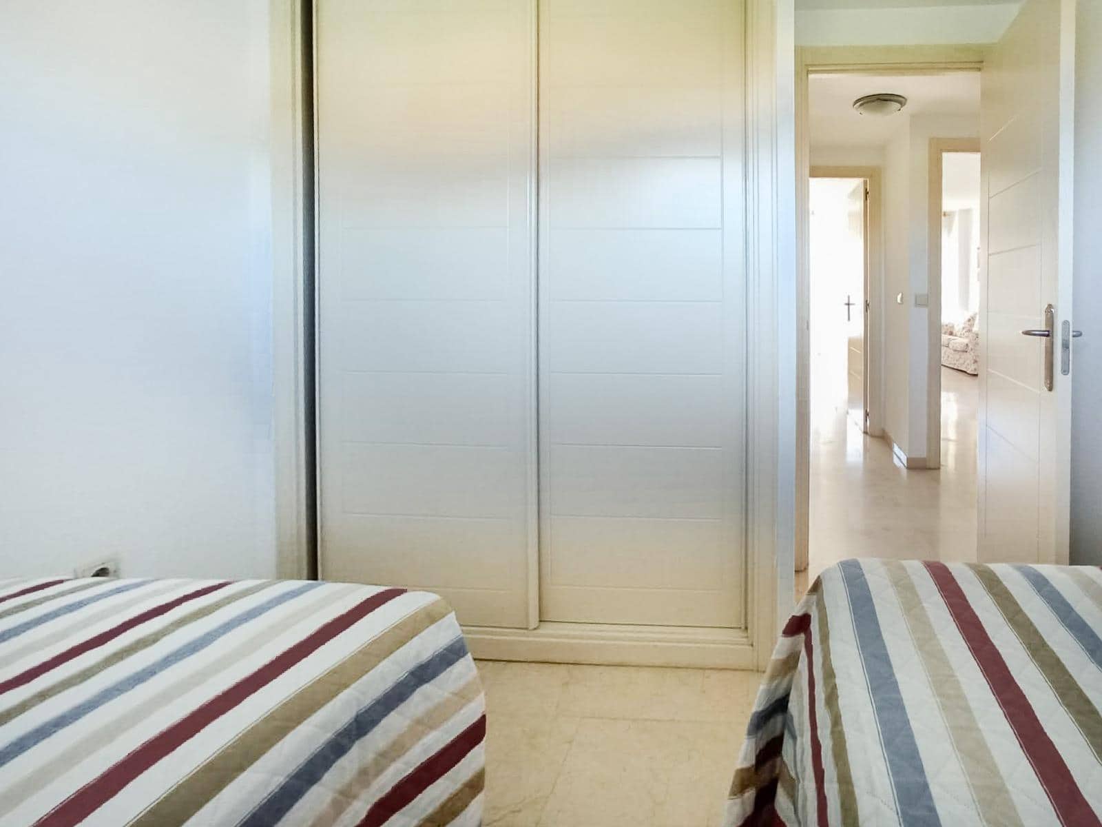 2 Zimmer Apartment zu verkaufen in Albir mit Pool Garage - 385.000 € (Ref: 8950495)