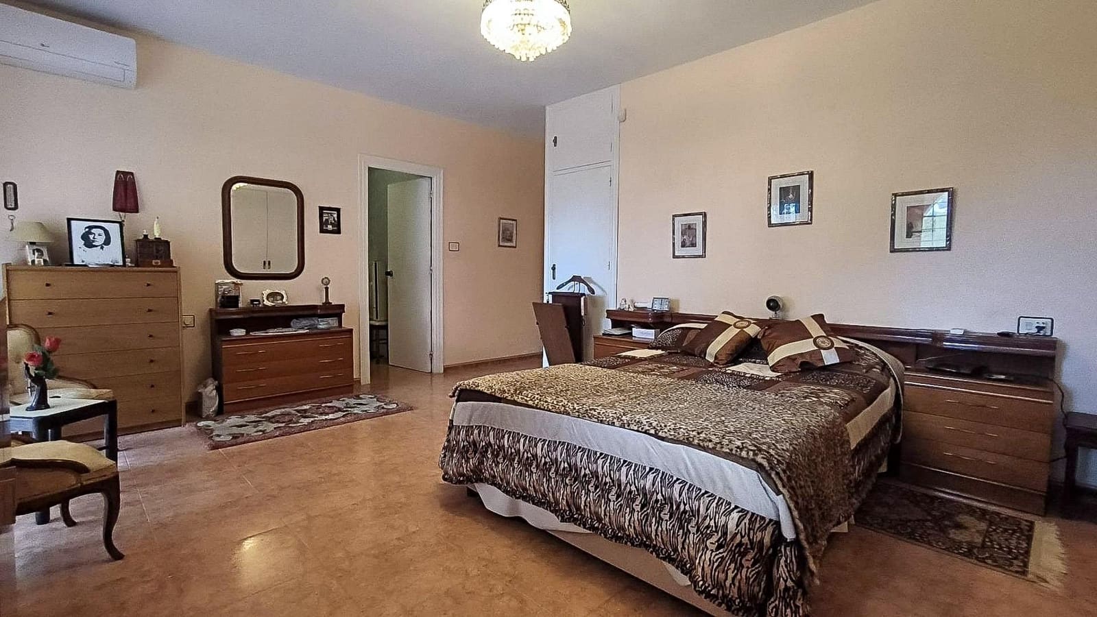 4 bedroom Villa for sale in La Nucia with pool - € 560,000 (Ref: 8954380)