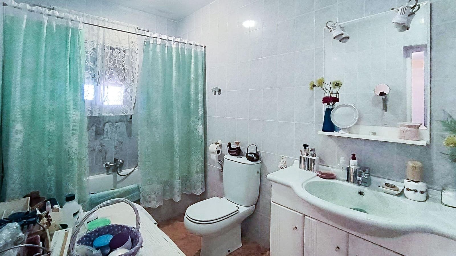 4 bedroom Villa for sale in La Nucia with pool - € 560,000 (Ref: 8954380)