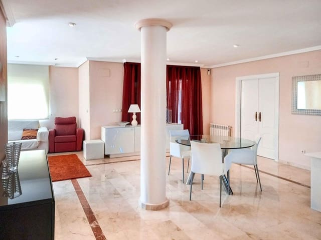 4 bedroom Villa for sale in Albir, Alfaz del Pi / L'Alfàs del Pi with pool - € 665,000 (Ref: 9001497)