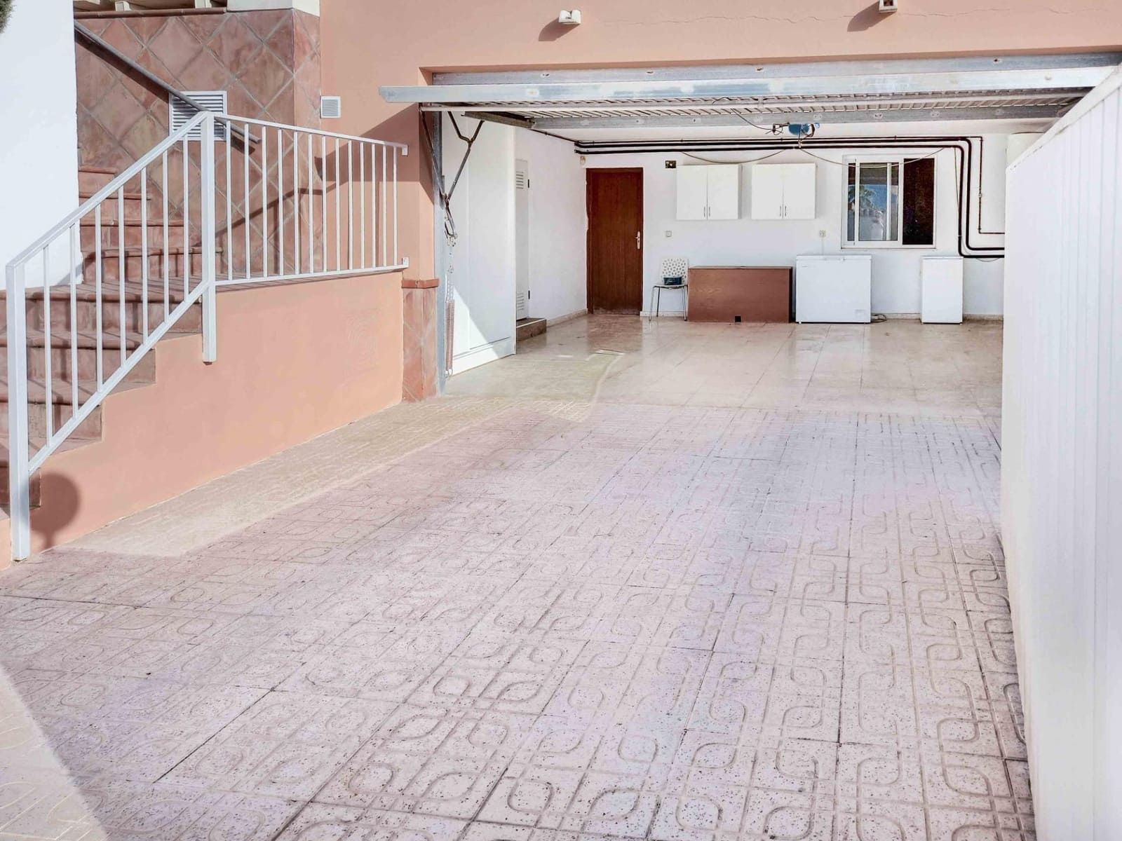 4 bedroom Villa for sale in Albir with pool - € 665,000 (Ref: 9001497)