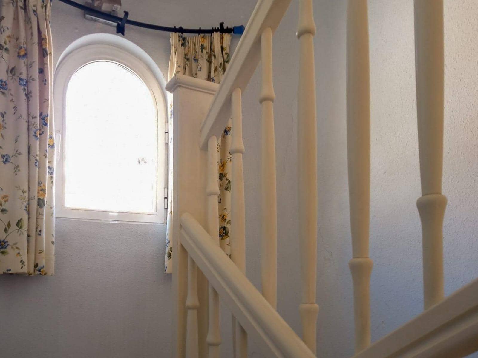 3 soveværelse Rækkehus til salg i La Nucia med swimmingpool garage - € 330.000 (Ref: 9005436)