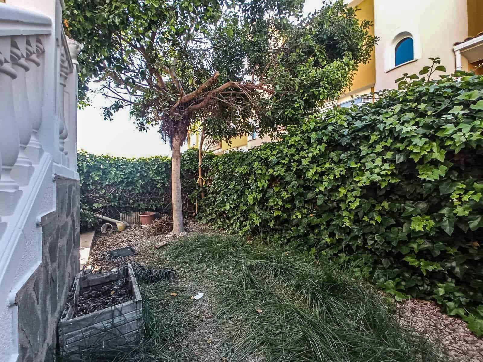 3 soveværelse Rækkehus til salg i La Nucia med swimmingpool garage - € 330.000 (Ref: 9005436)