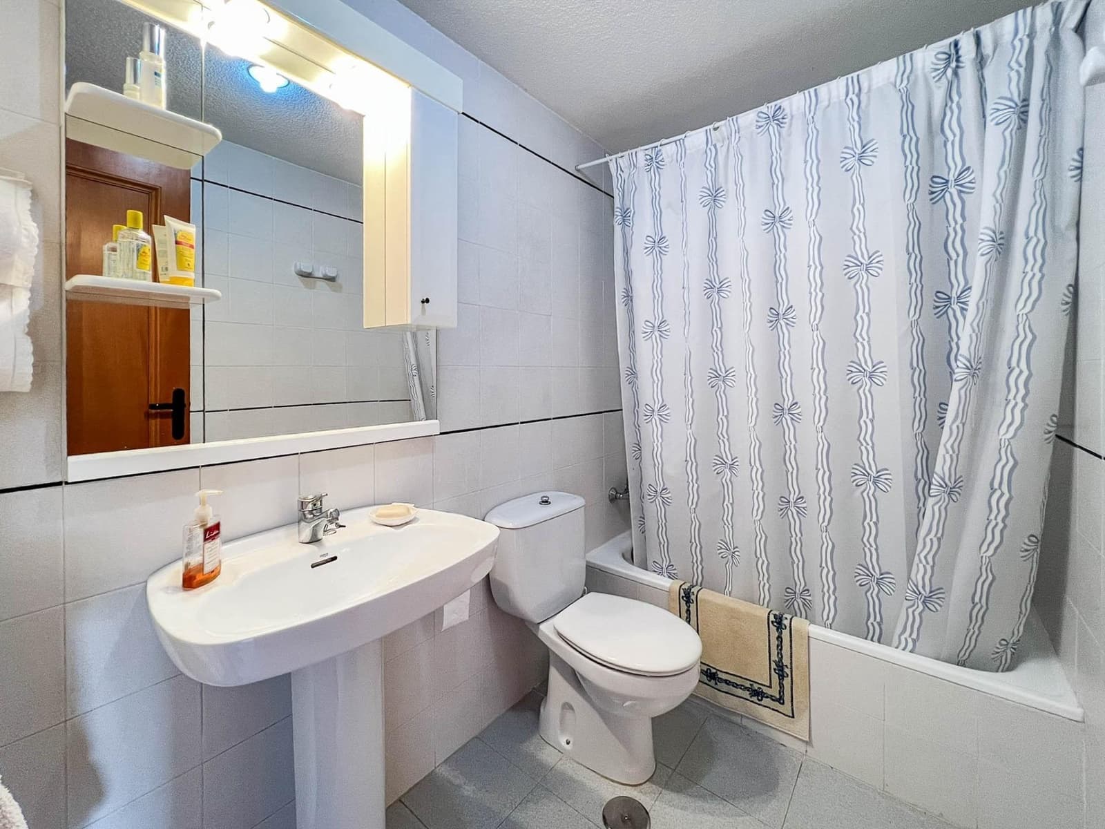 2 soverom Leilighet til salgs i Albir med garasje - € 379 000 (Ref: 9020807)