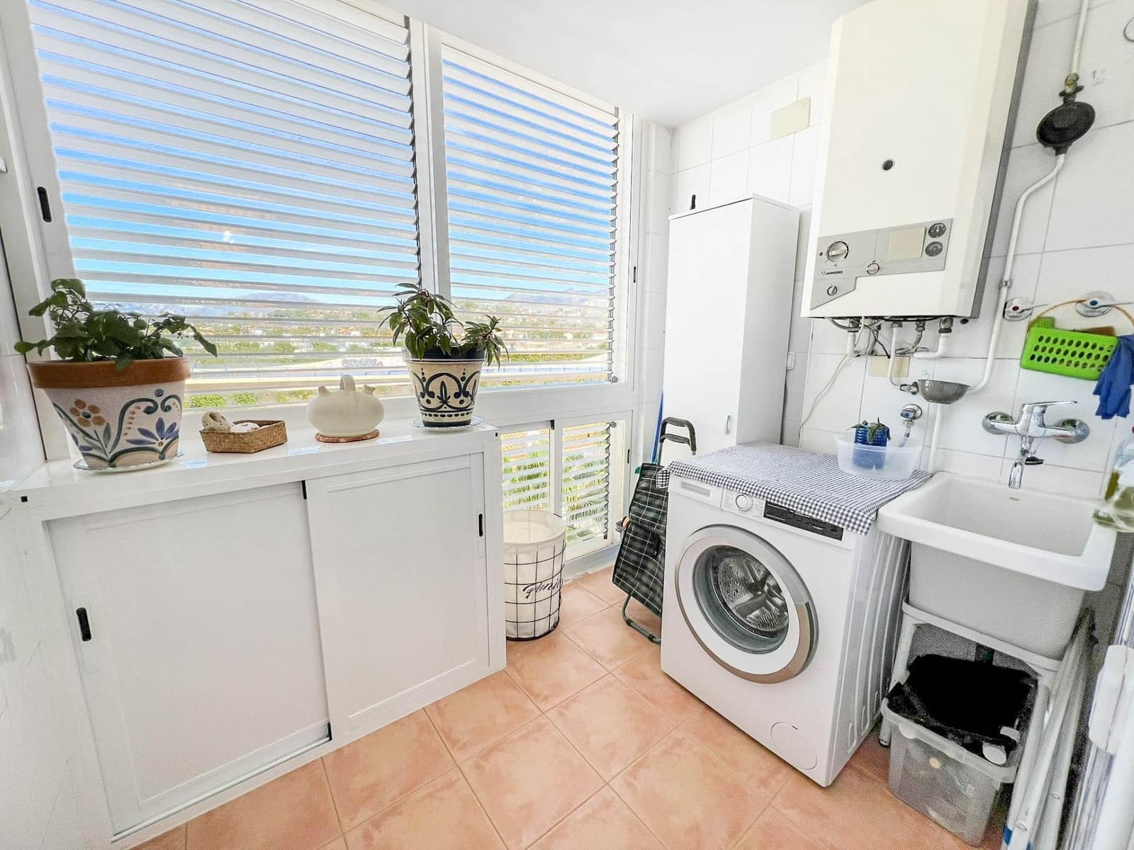 2 soveværelse Lejlighed til salg i Altea med swimmingpool garage - € 475.000 (Ref: 9036919)