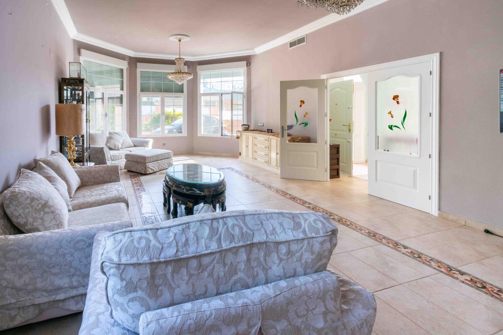 4 bedroom Villa for sale in Albir with pool garage - € 999,000 (Ref: 9062242)