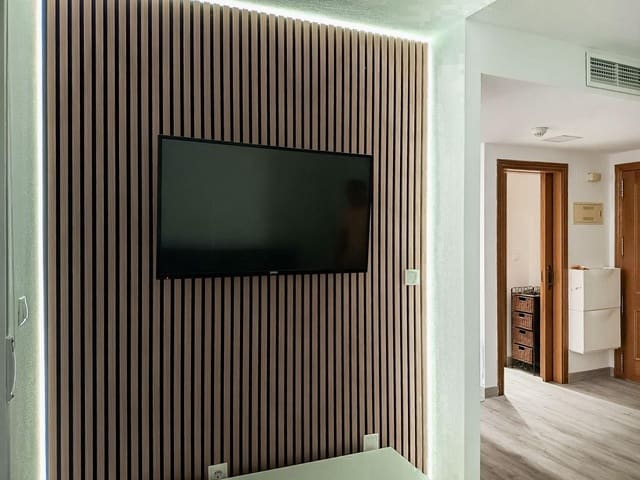 Appartement de 1 chambre à louer à Albir, Alfaz del Pi / L'Alfàs del Pi avec piscine - 1 000 € (Ref: 9074995)