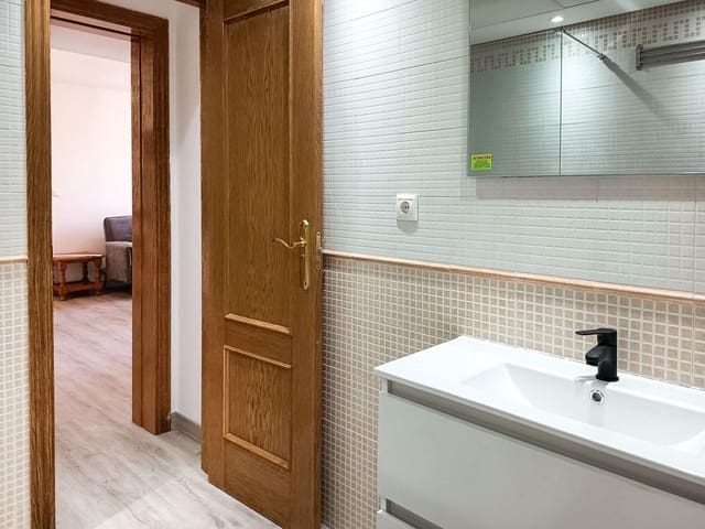 Appartement de 1 chambre à louer à Albir, Alfaz del Pi / L'Alfàs del Pi avec piscine - 1 000 € (Ref: 9074995)