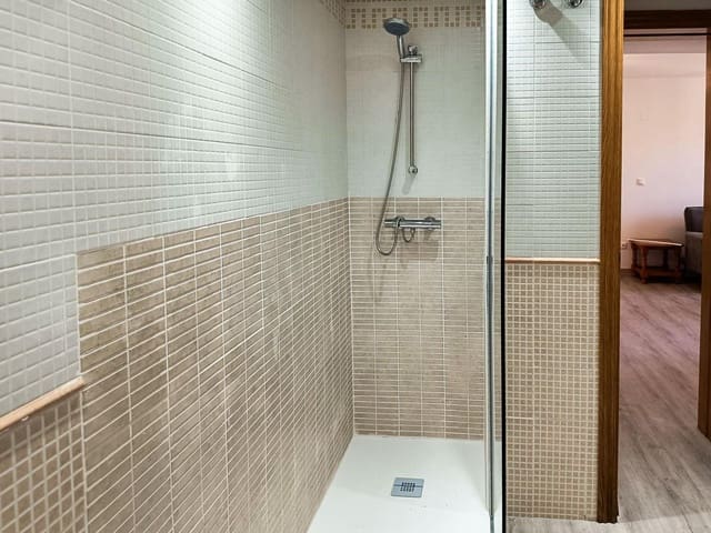 Appartement de 1 chambre à louer à Albir, Alfaz del Pi / L'Alfàs del Pi avec piscine - 1 000 € (Ref: 9074995)