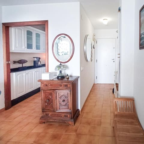 Appartement de 2 chambres à louer à Albir, Alfaz del Pi / L'Alfàs del Pi avec piscine - 1 450 € (Ref: 9077892)