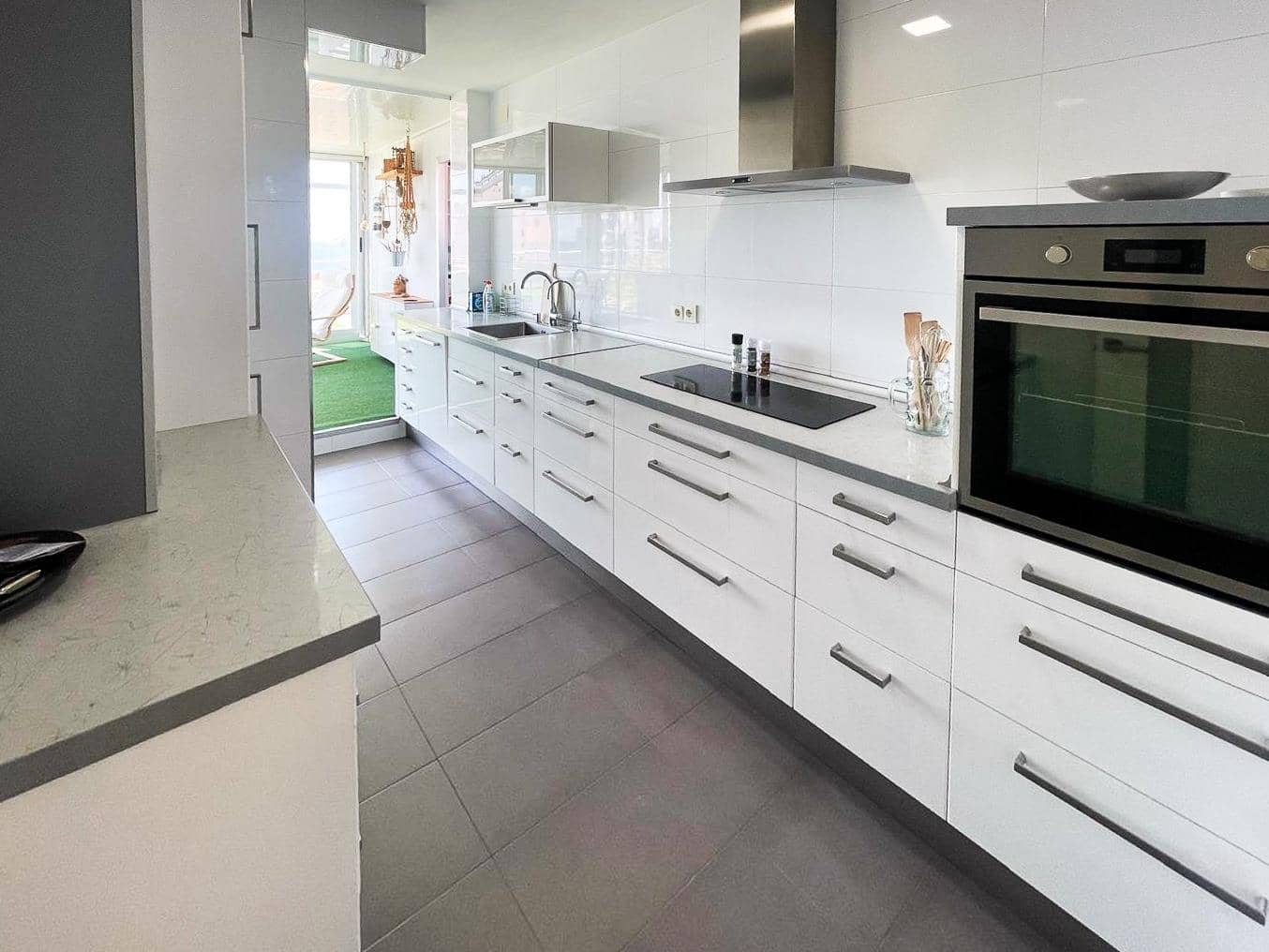 2 sypialnia Penthouse na sprzedaż w Benidorm z basenem garażem - 495 000 € (Ref: 9128167)