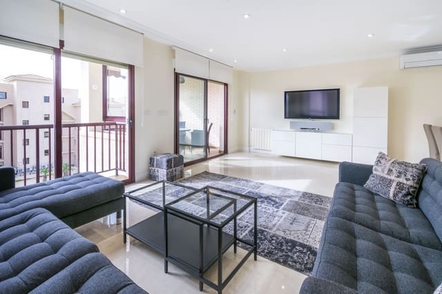 2 bedroom Apartment for rent in Albir, Alfaz del Pi / L'Alfàs del Pi with pool - € 1,800 (Ref: 9129632)
