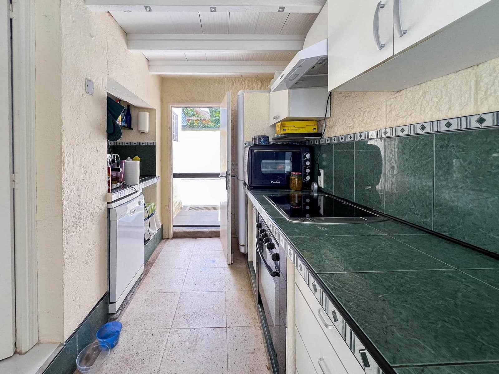 3 bedroom Villa for sale in La Nucia with pool - € 495,000 (Ref: 9134294)