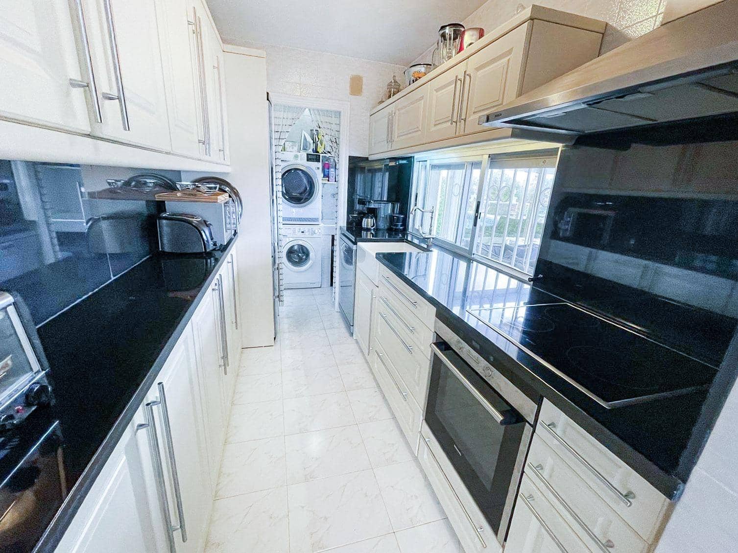 4 bedroom Villa for sale in Alfaz del Pi / L'Alfas del Pi with pool garage - € 495,000 (Ref: 9149165)