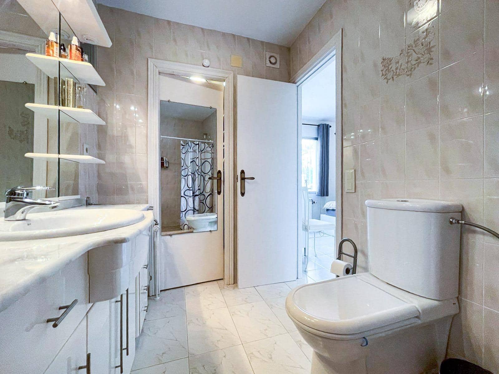 4 bedroom Villa for sale in Alfaz del Pi / L'Alfas del Pi with pool garage - € 495,000 (Ref: 9149165)