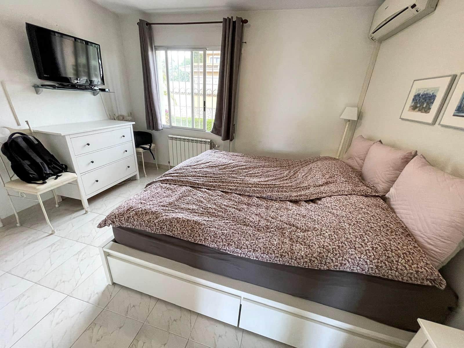 4 bedroom Villa for sale in Alfaz del Pi / L'Alfas del Pi with pool garage - € 495,000 (Ref: 9149165)