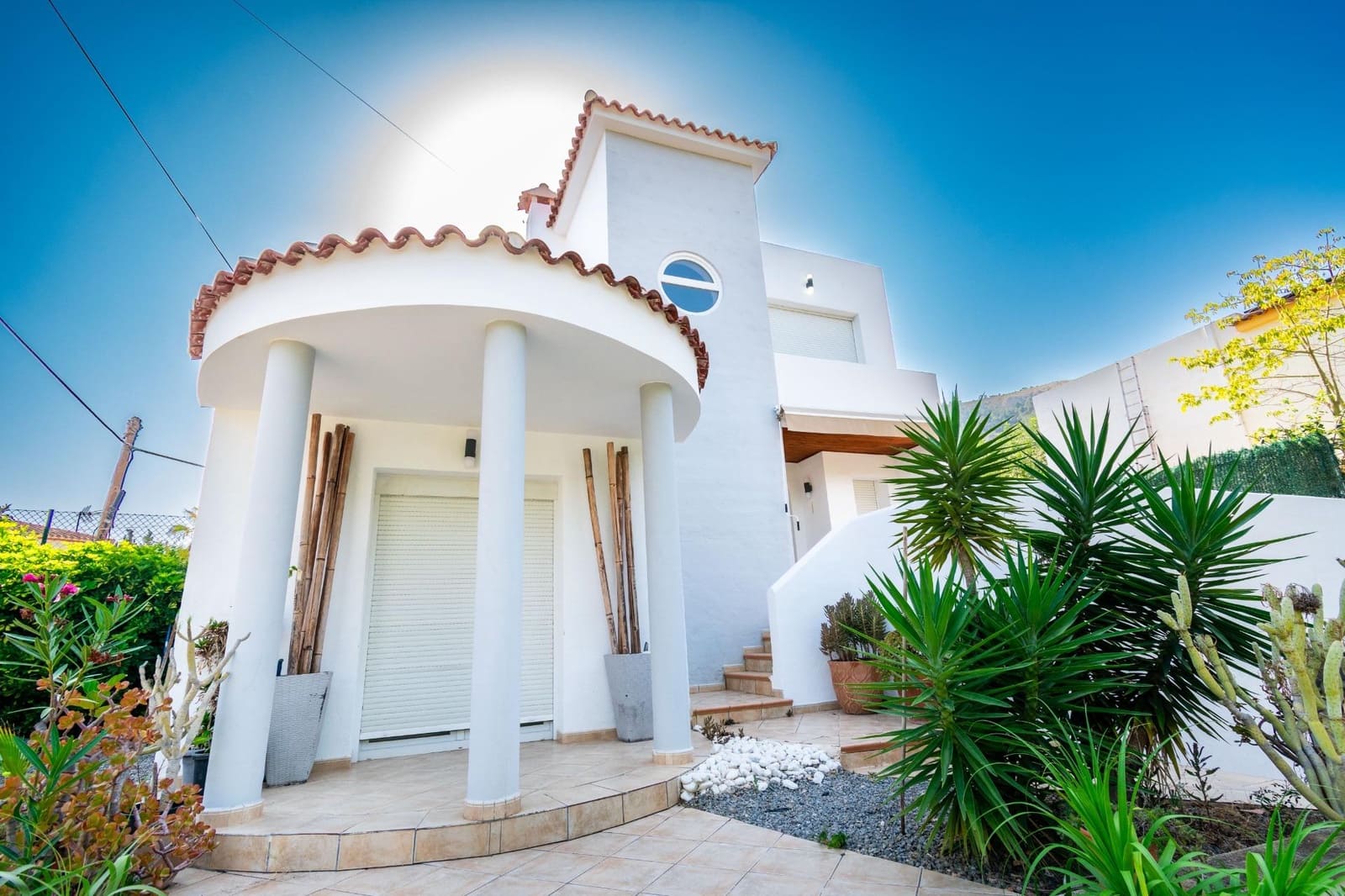 4 soveværelse Villa til salg i Albir med swimmingpool garage - € 675.000 (Ref: 9173370)