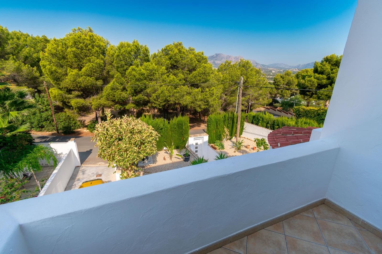 4 makuuhuone Huvila myytävänä paikassa Albir mukana uima-altaan 
autotalli - 650 000 € (Ref: 9173370)