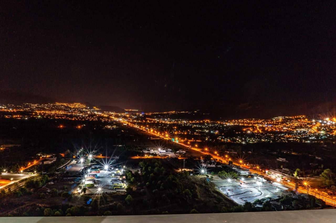 4 soverom Leilighet til leie i Benidorm med svømmebasseng garasje - € 3 850 (Ref: 9202361)