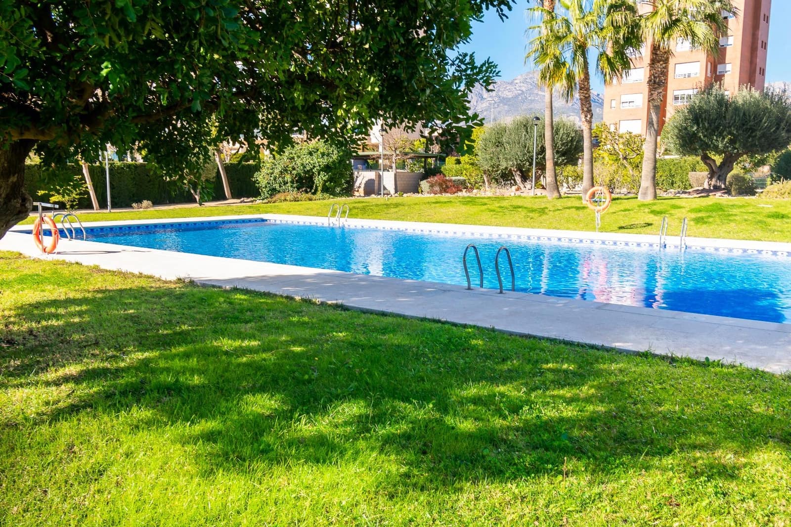 4 soverom Leilighet til leie i Benidorm med svømmebasseng garasje - € 3 850 (Ref: 9202361)