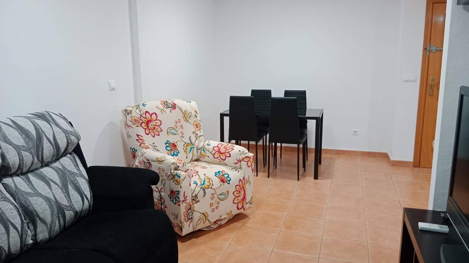 1 quarto Apartamento para arrendar em Albir com piscina - 850 € (Ref: 9255214)