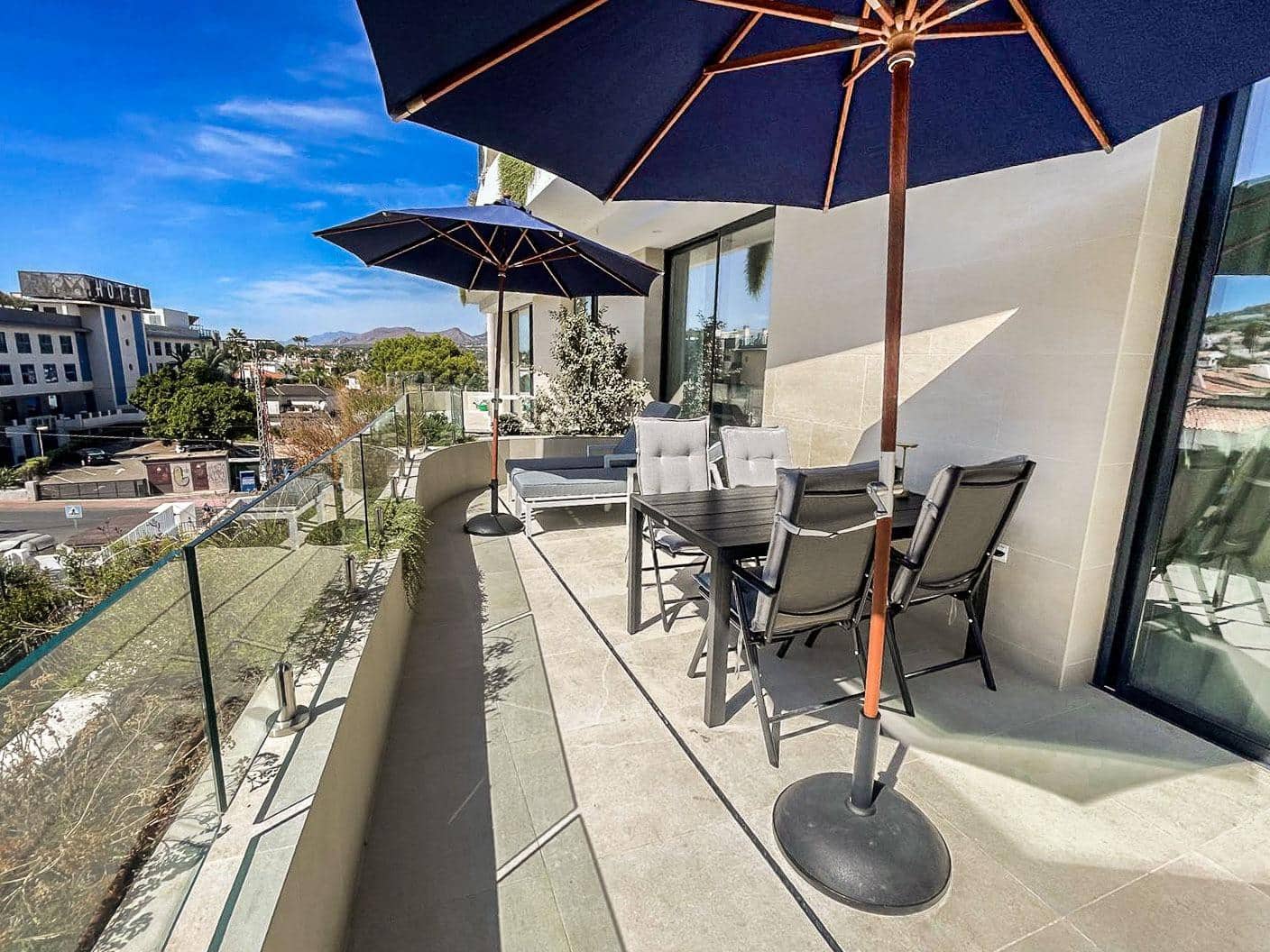 2 slaapkamer Appartement te koop in Albir met zwembad garage - € 649.000 (Ref: 9257222)