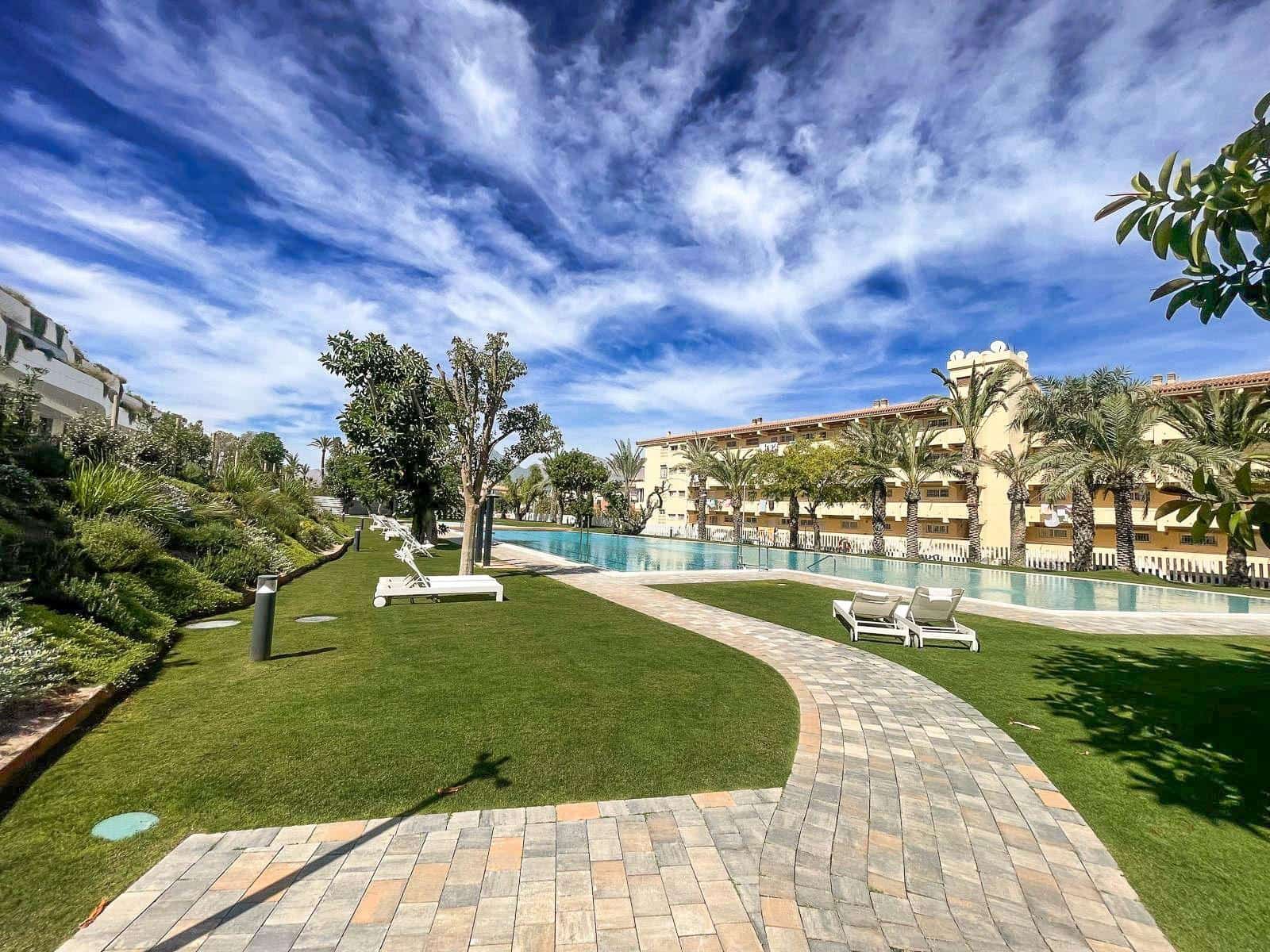 2 slaapkamer Appartement te koop in Albir met zwembad garage - € 649.000 (Ref: 9257222)