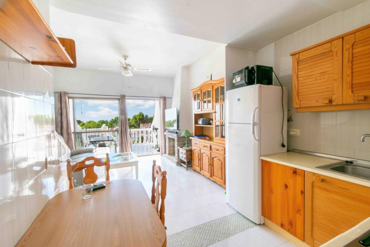 3 slaapkamer Rijtjeshuis te koop in Alfaz del Pi / L'Alfas del Pi met zwembad - € 250.000 (Ref: 9296810)