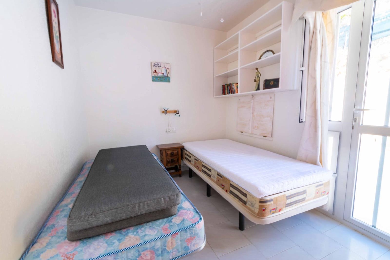 3 slaapkamer Rijtjeshuis te koop in Alfaz del Pi / L'Alfas del Pi met zwembad - € 250.000 (Ref: 9296810)