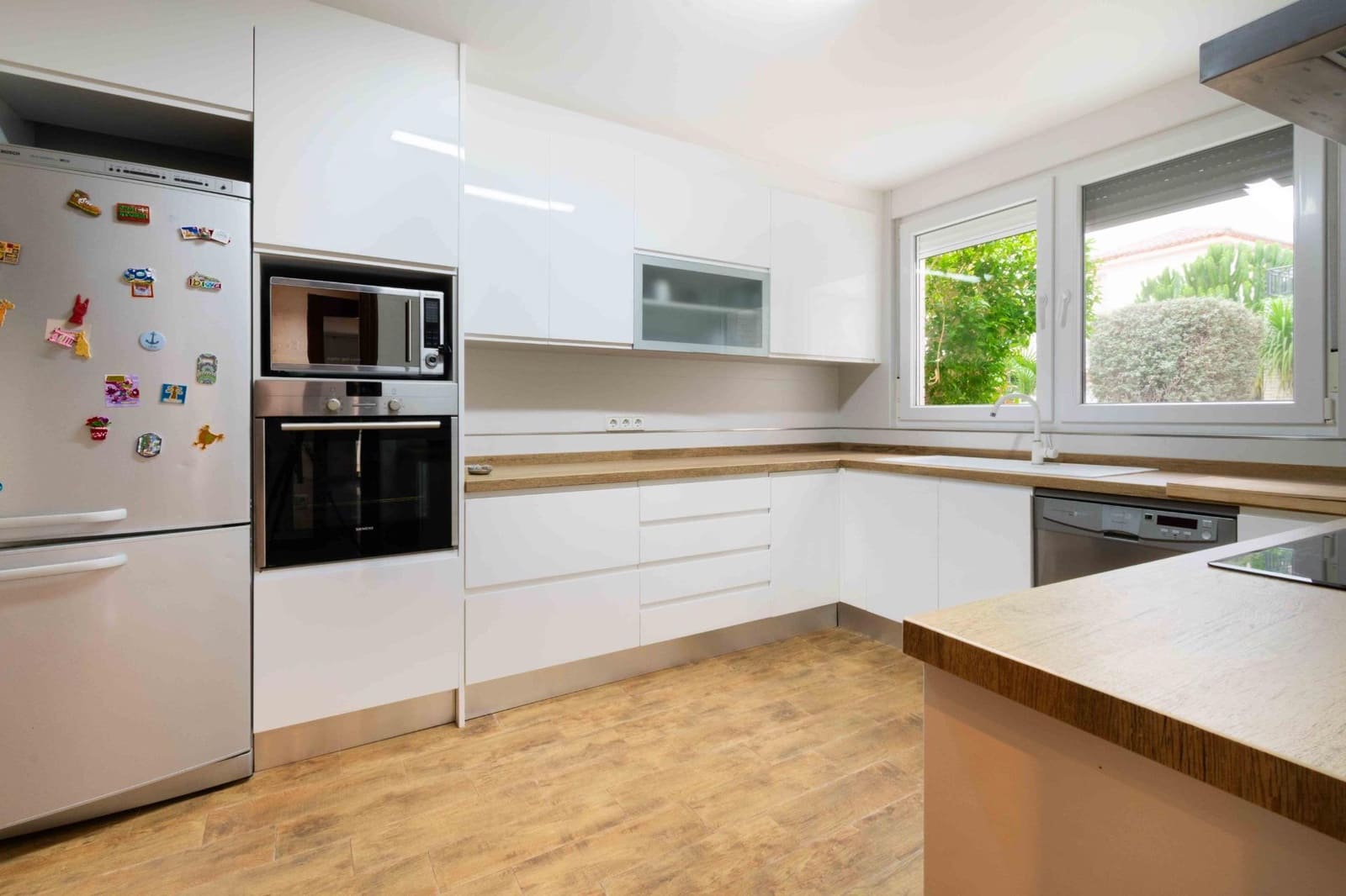 5 chambre Villa/Maison Semi-Mitoyenne à vendre à Albir avec piscine - 540 000 € (Ref: 9308472)