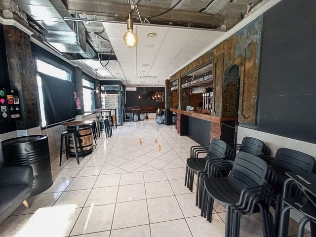 Commercial for sale in Altea - € 279,000 (Ref: 9317794)